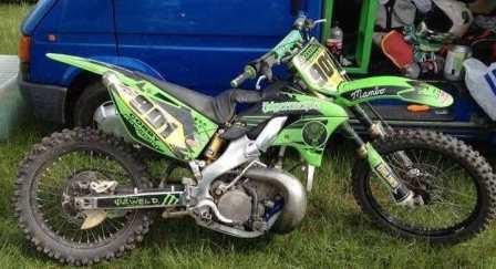 Broken Kawasaki