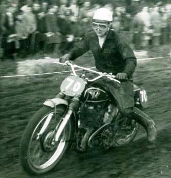 Piet v Beek Matchless